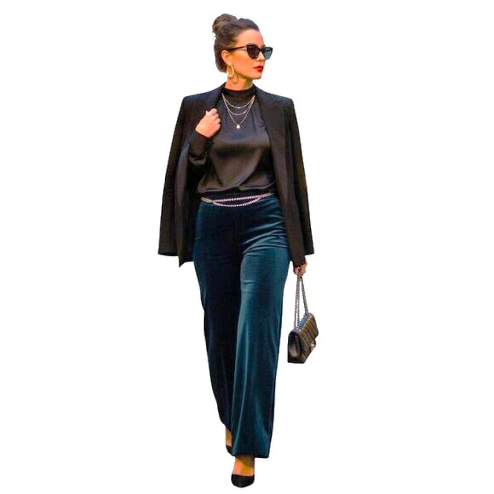 Wide-Legged Pants